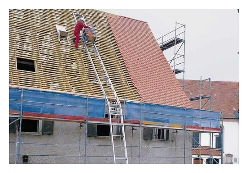 Alu-Schrägaufzug GEDA – Abbildung aus dem redbau-Katalog 25/26